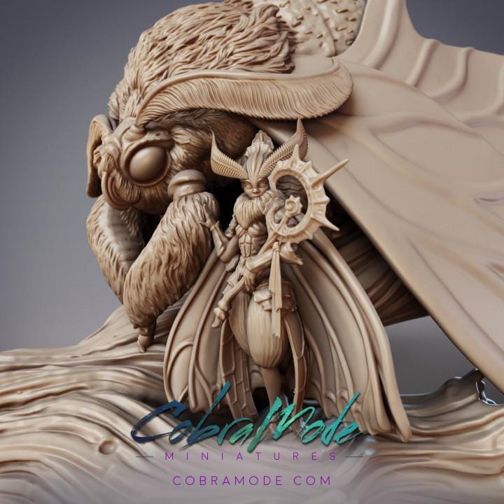 Giant Moth and Mothfolk Tamer - Eacles and Imperialis, Fidelium Shaman and Citheronia