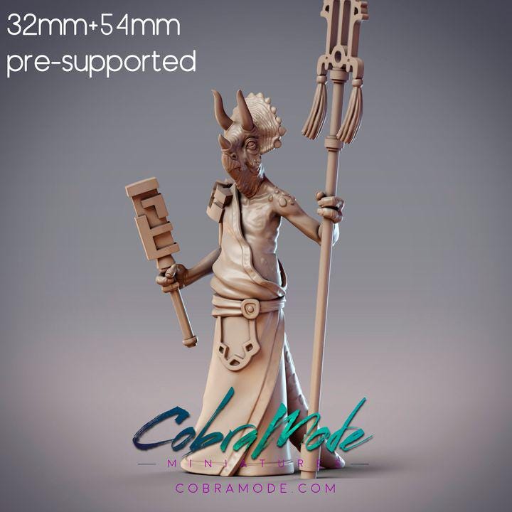 Dinosaur Folk Caster - Solathar, Dinovian Priest