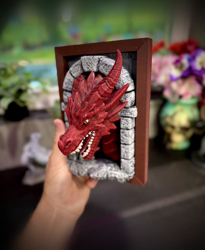 Dragon picture nook