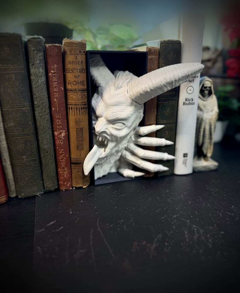 Krampus Book Nook