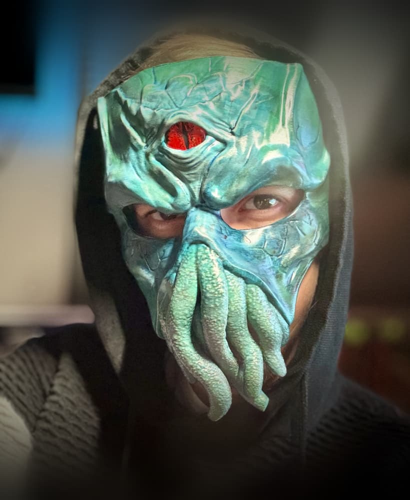 Cthulhu cultist mask