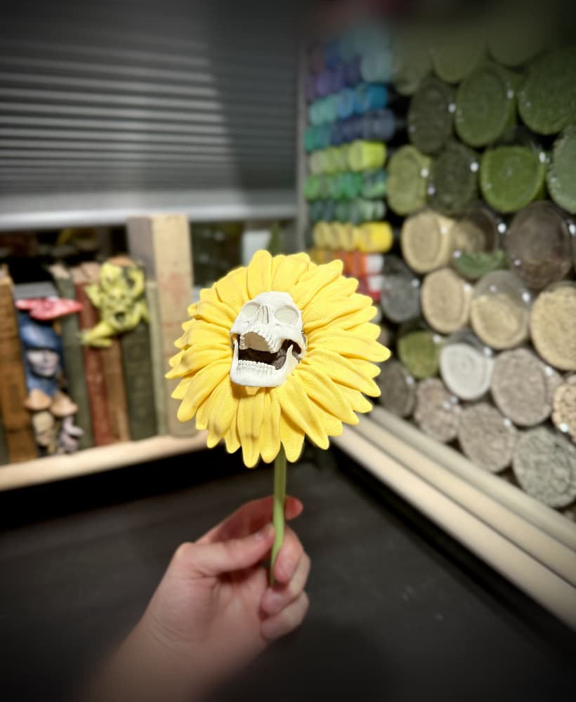 Skull sunflower