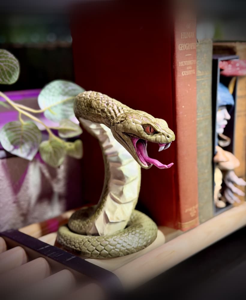 Snake bookends