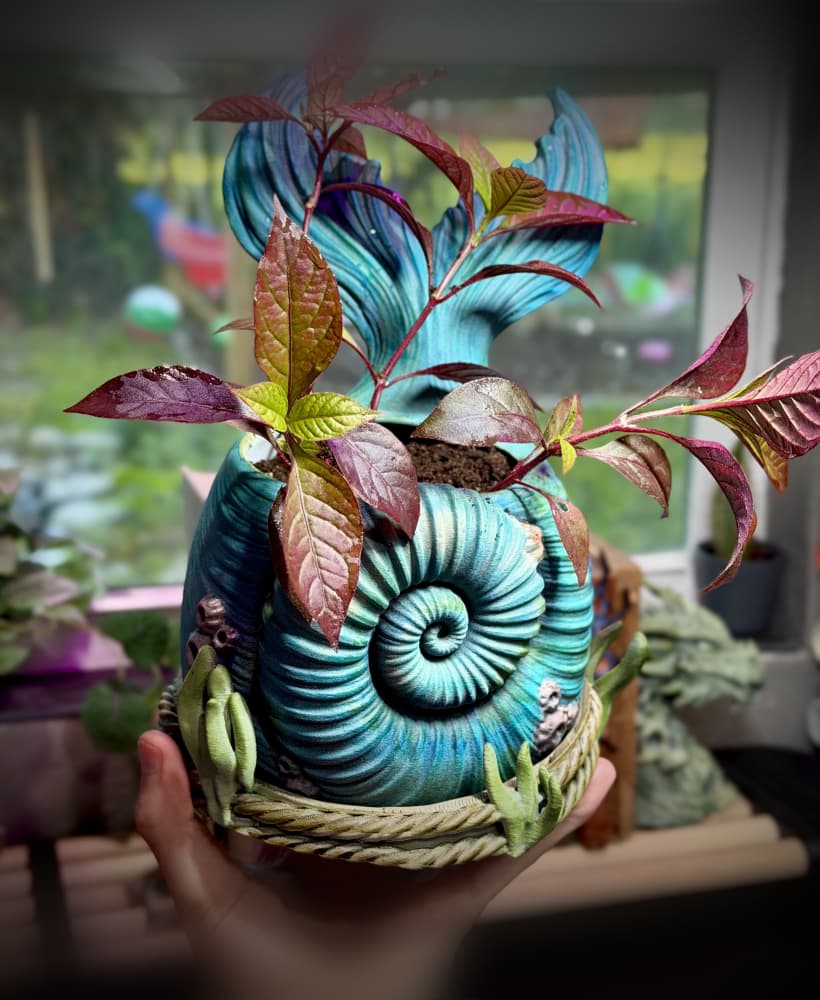 mermaid nautilus planter