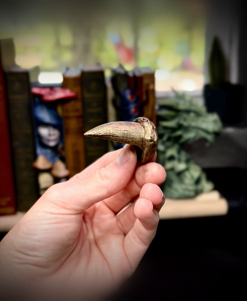 Dragon claw ring