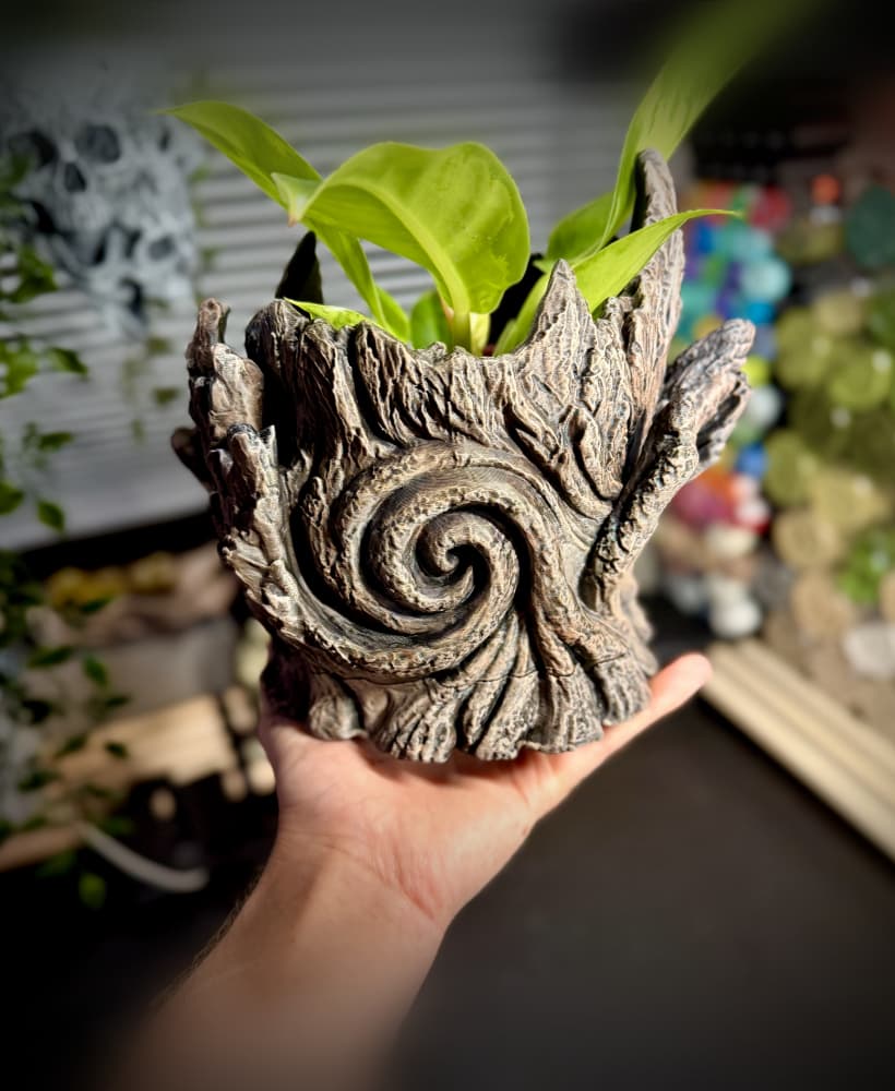 spiral wood planter 2