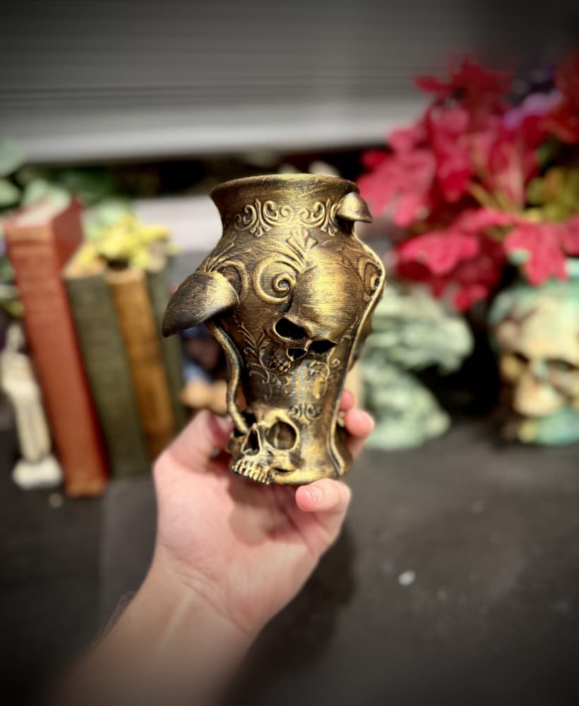 Gothic mushroom skull vase