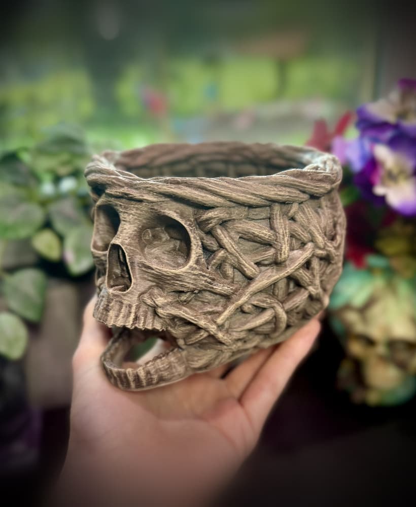 Skull weaved basket