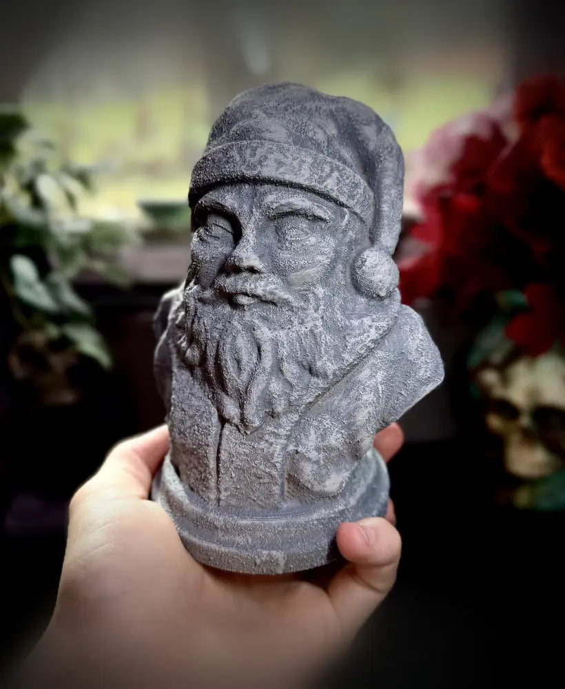 Santa bust statue