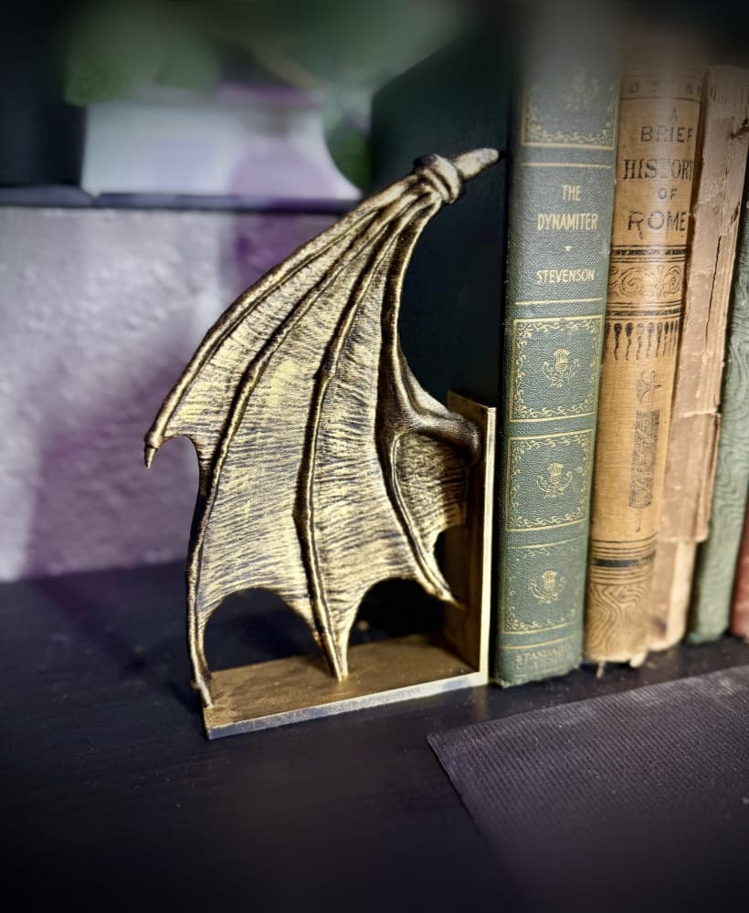 Dragon wing bookends