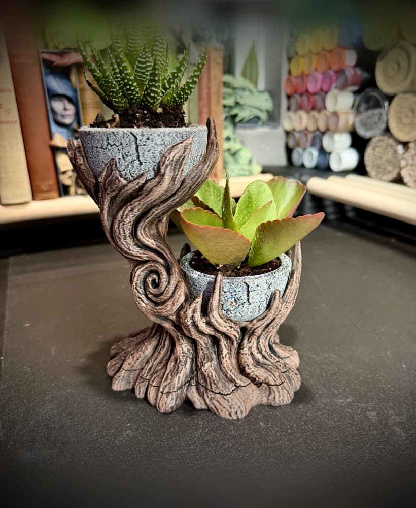 Spiral tree planter